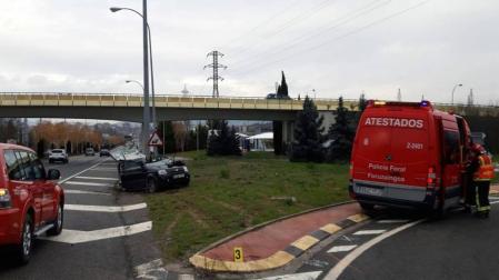 Trasladadas al CHN dos personas tras sufrir un accidente de tráfico en Cordovilla