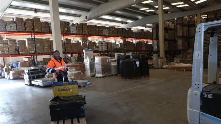 Industria y comercio al por mayor y transporte en cabeza
