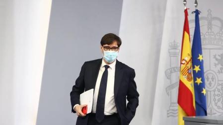 Illa dice que la vacuna es efectiva contra la nueva cepa, aún no detectada en España