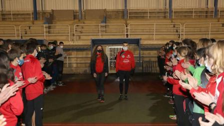 Pasillo para los campeones Unax Chocarro y Nahia Miqueleiz