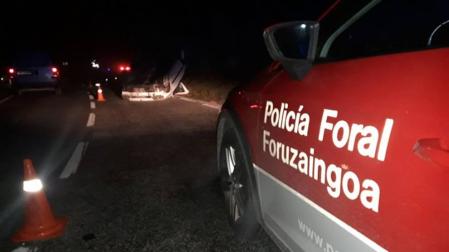 Se accidenta en Añorbe y es denunciado por conducir sin puntos y dar positivo en alcohol