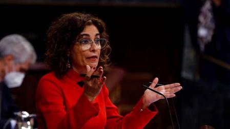El Gobierno rebajará del 21% al 4% el IVA de las mascarillas el próximo martes