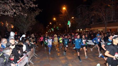 Galería de fotos de la carrera con la que han despedido el año en Tudela.