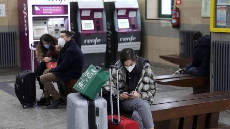Tres meses después de que Navarra se cerrase perimetralmente, este miércoles se abrió de nuevo. Fue el día de vuelta a casa en la Navida de la covid