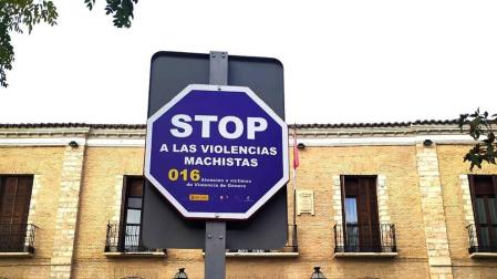 Villarubia de los Ojos declara dos días de luto por el asesinato de María Dolores G.C. a manos de su pareja