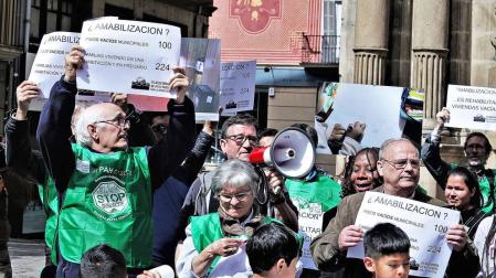 La PAH alerta de una "segunda fase de desahucios" en Navarra