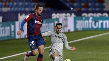 El Levante se lleva un partido loco ante el Betis