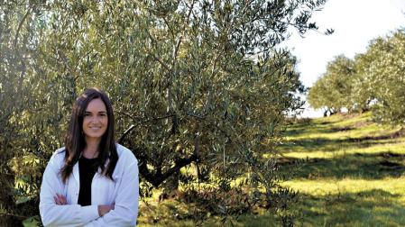 Una navarra investiga cómo llevar al cuerpo los beneficios del olivo