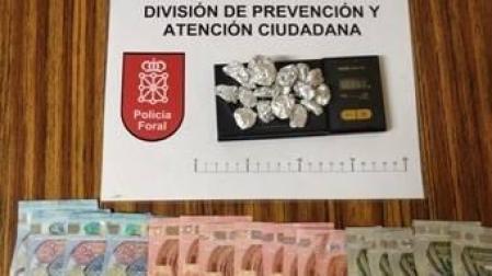 Detenido un joven de 16 años en Pamplona por tráfico de drogas