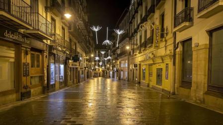 2020 se despide en Pamplona con las calles vacías