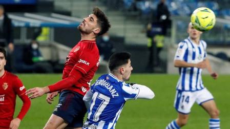 Imágenes del partido entre la Real Sociedad y Osasuna en el Reale Arena de San Sebastián.