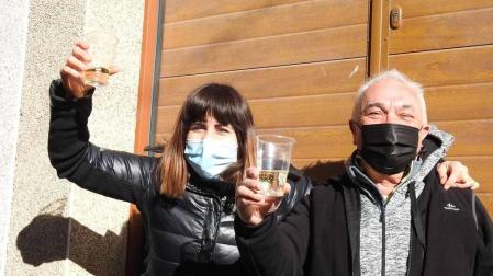 El estanco Serra vendió 140 décimos del 03436 que dejó 10,5 millones de euros en la localidad