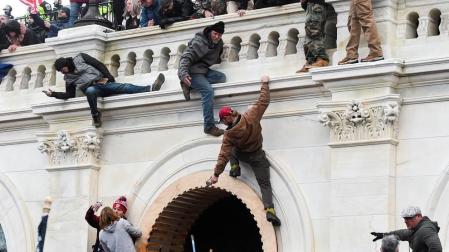 Imágenes del asalto al Capitolio de Estados Unidos.