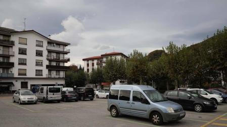 Bera habilita desde el lunes veinte plazas reguladas de aparcamiento