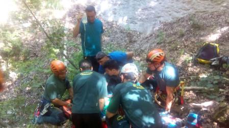Herido muy grave un montañero navarro al despeñarse en Huesca
