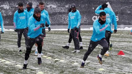 Ramos entra en una convocatoria de la que se cae Carvajal