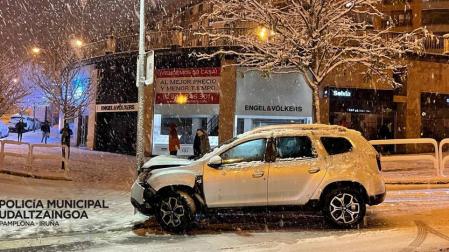 Registrados 10 accidentes este fin de semana en Pamplona debido al temporal