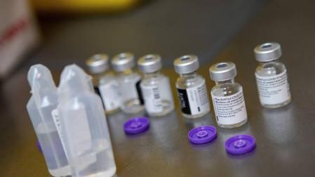 ¿Son seguras? ¿Tienen garantías?: Las dudas sobre la vacuna más deseada