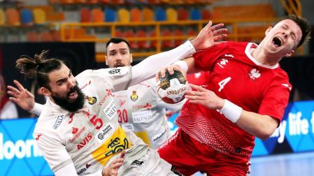 Los 'Hispanos' salvan el primer obstáculo del Mundial