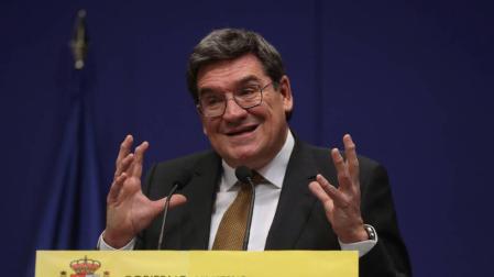 Escrivá aparca subir a 35 años el cálculo de la pensión y los autónomos cotizarán por sus ingresos en 2022