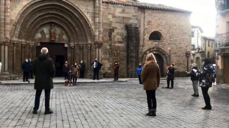 Música y gigantes infantiles en un día de San Sebastián sin actos oficiales