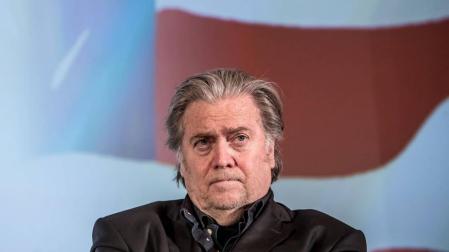 El exasesor político de Trump, Steve Bannon, indultado.