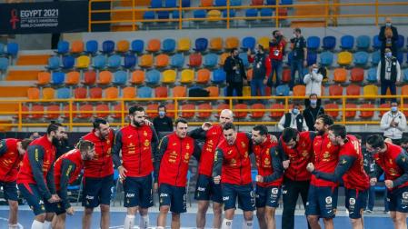 Los Hispanos se agarran a la tradición para dar el salto a semifinales