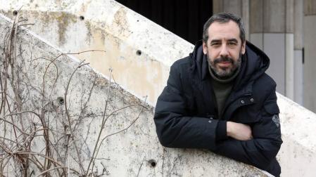 Carlos Bassas del Rey: "Homenajeo a las novelas del XIX que me aficionaron a leer y a querer ser escritor"