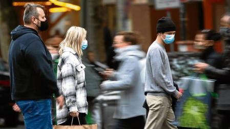 Se reabre el debate sobre el tipo de mascarillas por las variantes del covid