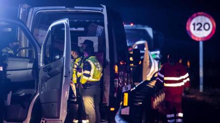 Muere un guardia civil atropellado en un control de movilidad en Mieres