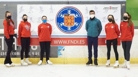 Javier Fernández da brillo al Palacio de Hielo de Huarte