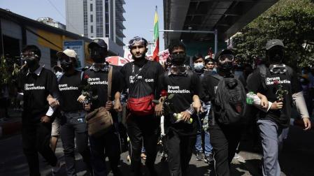 Continúan las manifestaciones en Myanmar a pesar de la represión policial