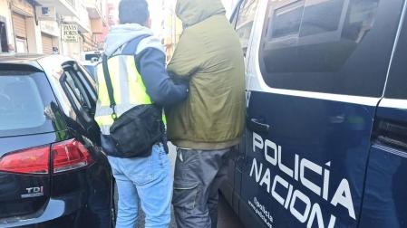 Desarticulada una banda que robaba cajas fuertes de casas de lujo
