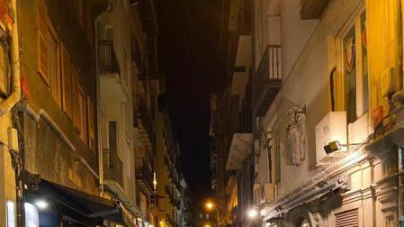 Denunciados dos establecimientos en los que había menores bebiendo alcohol en sus terrazas