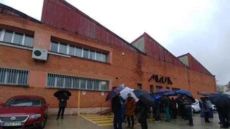 La covid arrasa con más de 400 empresas, el mayor golpe desde 2012