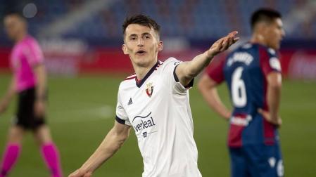 Imágenes de la Jornada 23 del choque disputado en el Ciudad de Valencia que terminó con triunfo rojillo tras un gol de Ante Budimir.