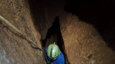 Descubren una cavidad vertical de 70 metros de profundidad en Puerto Lumbreras