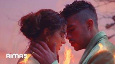 Vídeo 'La noche de anoche', de Bad Bunny y Rosalía