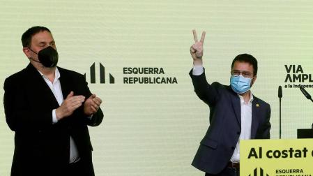 Aragonés y Junqueras celebran el resultado con sus incondicionales.
