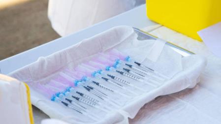 San Juan de Dios afirma que realiza la vacunación siguiendo "las pautas de Salud"