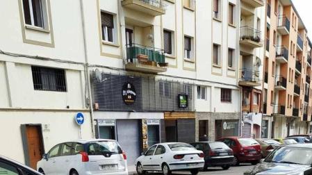 La Ordenanza vigente en Pamplona desde el 2 de agosto, prohíbe aparcar en los 5 metros previos a un paso peatonal