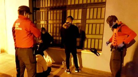 Policía Foral propone 78 denuncias por botellones o no llevar mascarilla