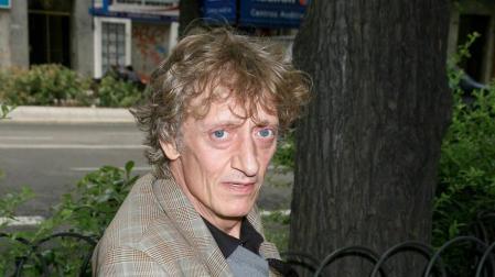 Quique San Francisco: Mala vida, mucha juerga y muy buen tipo