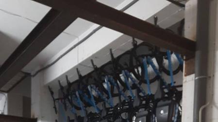 Las bicicletas de la policía, 'colgadas' desde 2019