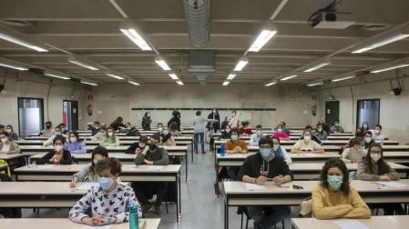 Casi 800 candidatos para las 24 plazas de la oposición para fisioterapeuta