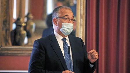 Maya dice que "la situación de Madrid y Navarra no es la misma" y pide "calma"
