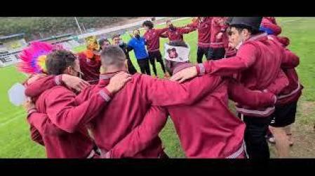 Celebración de los jugadores del Tudelano del ascenso a la nueva Primera RFEF