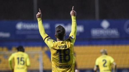 La noche más emotiva de Xisco: marca un doblete horas después de fallecer su padre