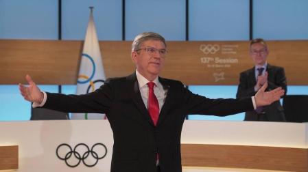 Thomas Bach, reelegido presidente del COI hasta 2025