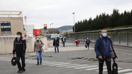 LAB, UGT y Solidari ofrecen una propuesta de convenio en Kybse con garantía de empleo